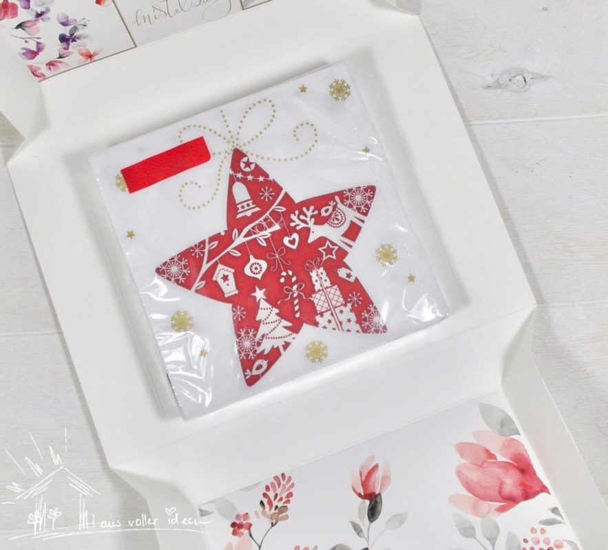 Selbstschließende Verpackung für Weihnachten | Unsere kleine Bastelstube- DIY Bastelideen für Feste & Anlässe Selbstschließende Verpackung für Weihnachten | Unsere kleine Bastelstube - DIY Bastelideen für Feste & Anlässe