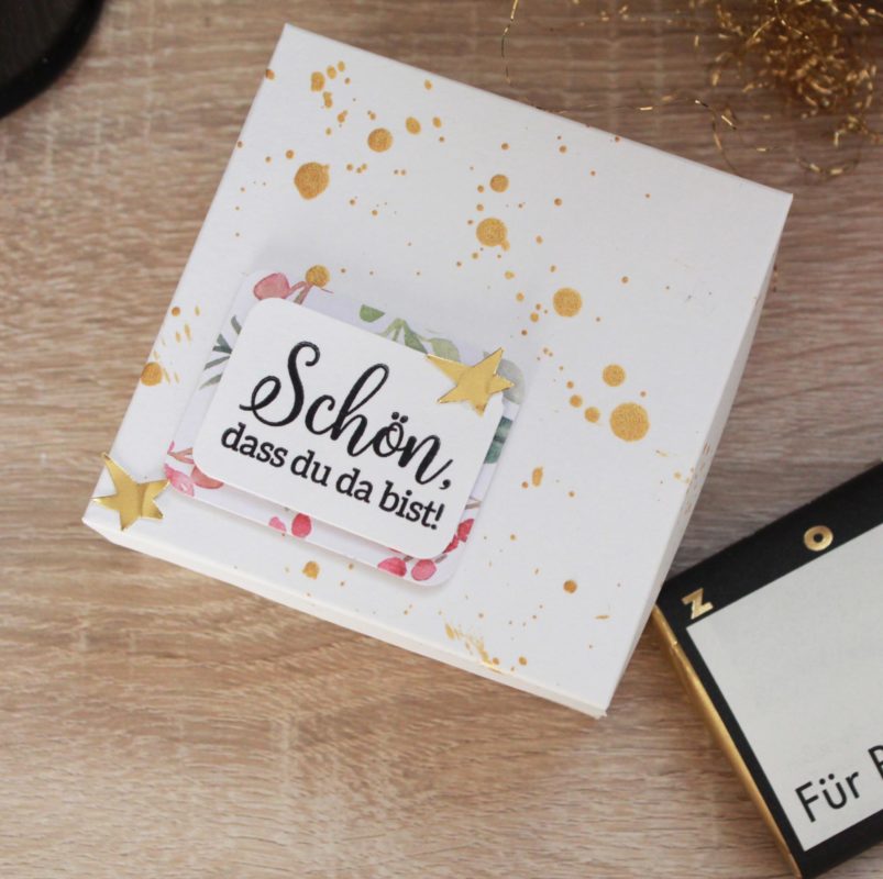 Weihnachtliche Box für kleine Geschenke. | Unsere kleine Bastelstube- DIY Bastelideen für Feste & Anlässe Weihnachtliche Box für kleine Geschenke. | Unsere kleine Bastelstube - DIY Bastelideen für Feste & Anlässe