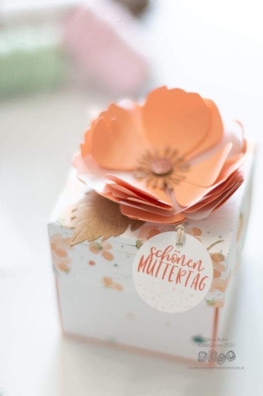 DIY Muttertagsgeschenk - Explosionsbox | Unsere kleine Bastelstube- DIY Bastelideen für Feste & Anlässe DIY Muttertagsgeschenk - Explosionsbox