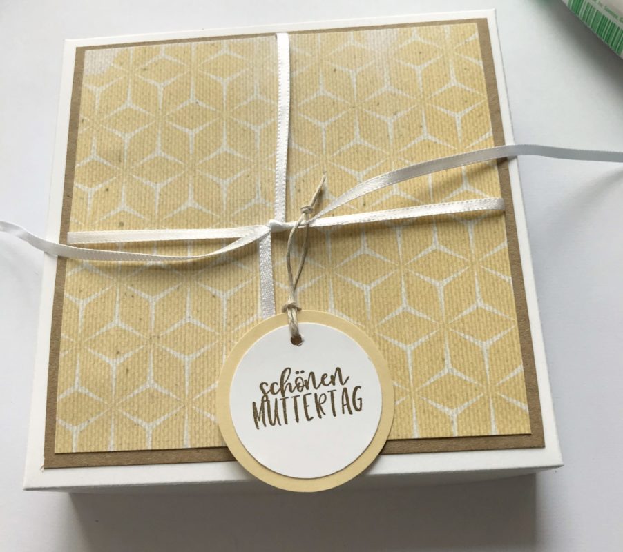 DIY Bastelidee - Geschenkverpackung für Muttertag | Unsere kleine Bastelstube- DIY Bastelideen für Feste & Anlässe geschenkverpackung selber machen