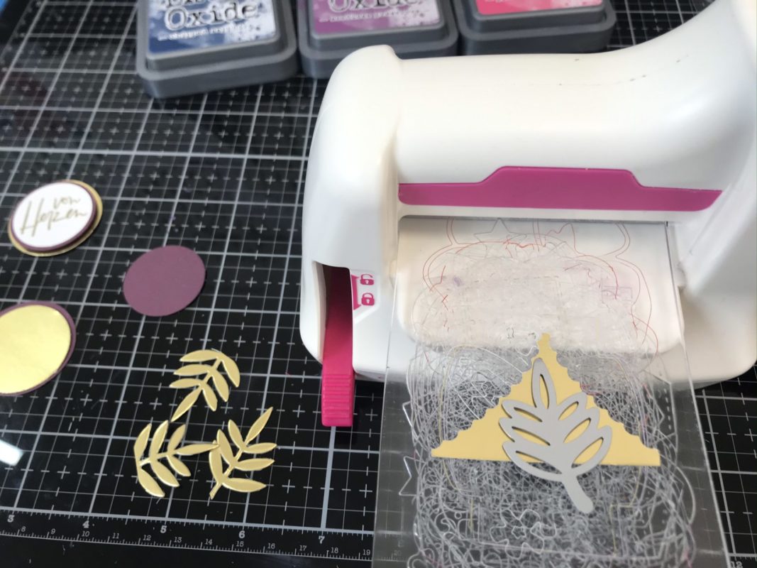 DIY Muttertag - Geschenke schön verpacken | Unsere kleine Bastelstube- DIY Bastelideen für Feste & Anlässe DIY Muttertag - Geschenke schön verpacken | Unsere kleine Bastelstube - DIY Bastelideen für Feste & Anlässe