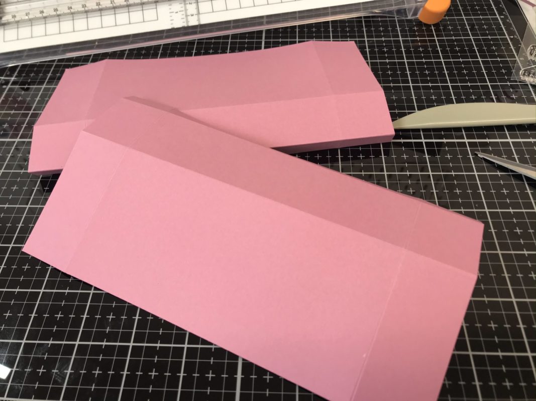DIY Muttertag - Geschenke schön verpacken | Unsere kleine Bastelstube- DIY Bastelideen für Feste & Anlässe DIY Muttertag - Geschenke schön verpacken | Unsere kleine Bastelstube - DIY Bastelideen für Feste & Anlässe