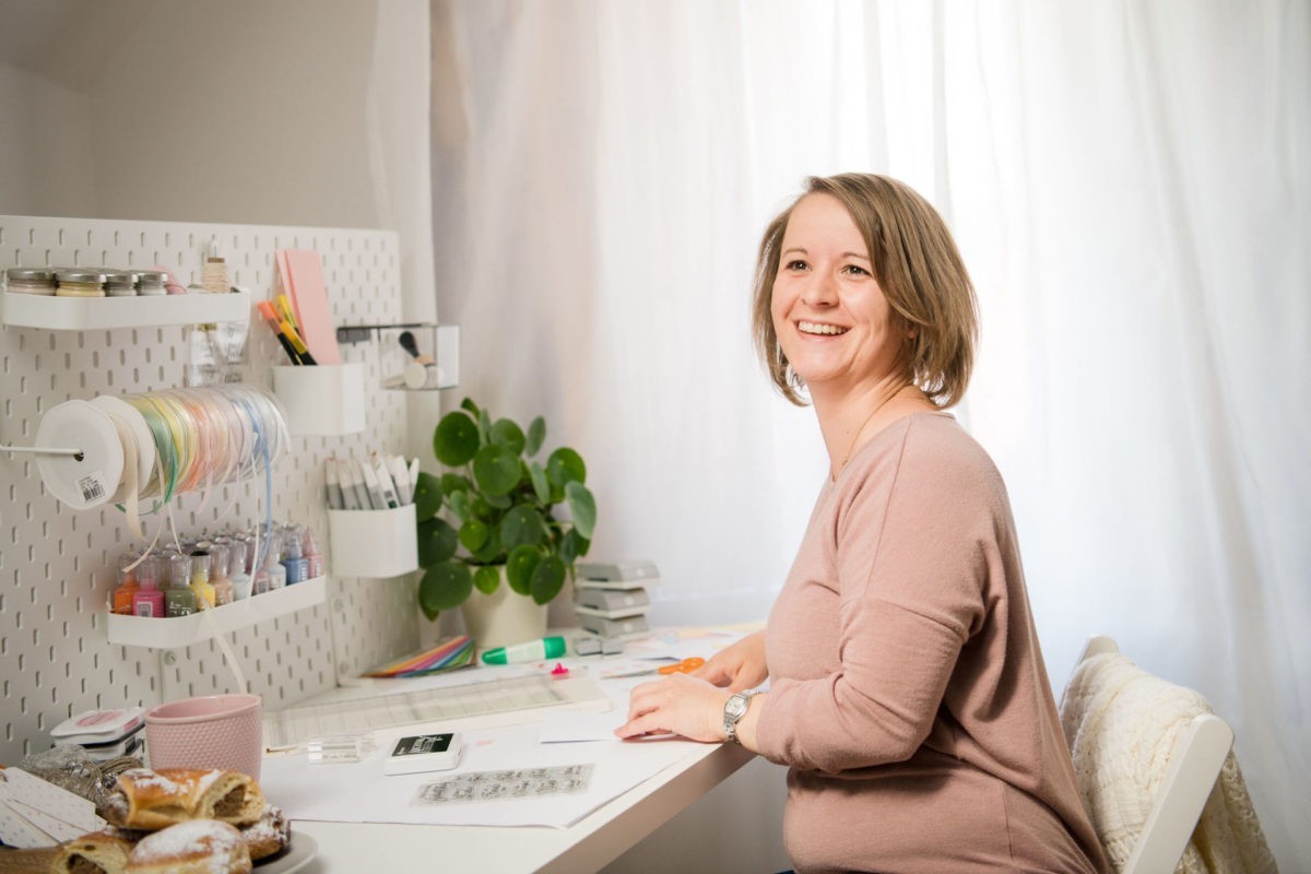 unsere-kleine-bastelstube-martina-thorstaetter-manuela-meister-stempeln-bastelshop