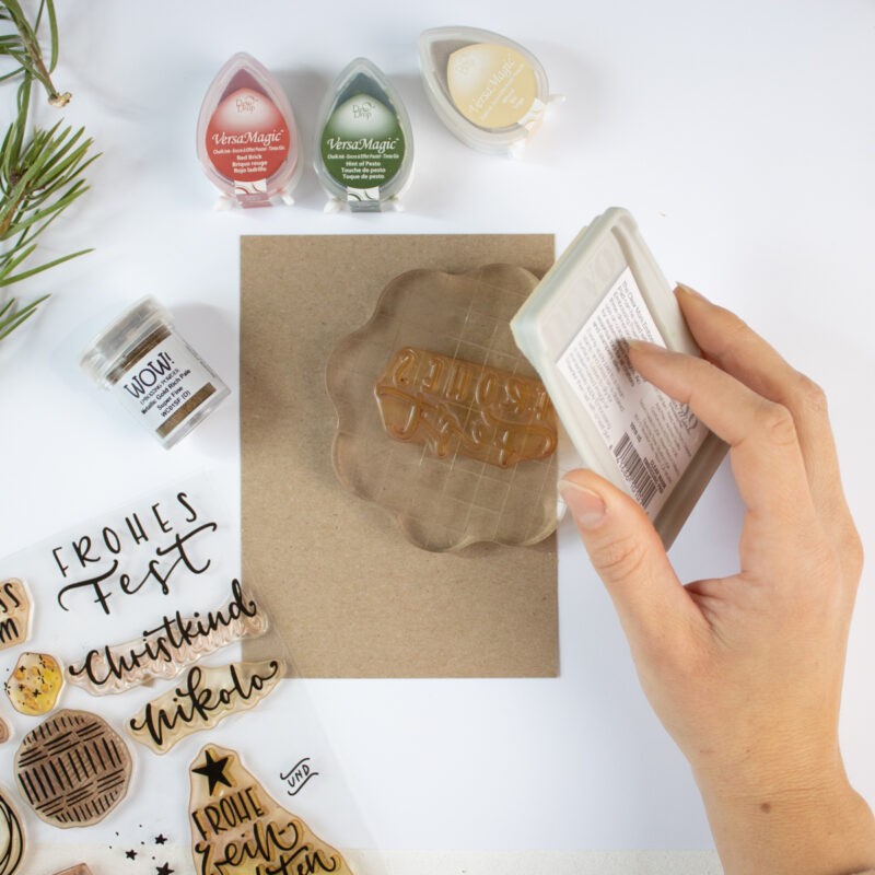 Weihnachtskarte mit Embossing einfach selber machen | Unsere kleine Bastelstube - DIY Bastelideen für Feste & Anlässe