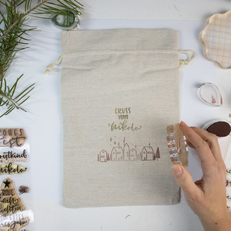 Nikolaussackerl selber machen | Unsere kleine Bastelstube- DIY Bastelideen für Feste & Anlässe Nikolaussackerl selber machen | Unsere kleine Bastelstube - DIY Bastelideen für Feste & Anlässe