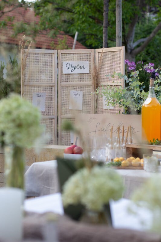 Gartenhochzeit Dekoration selber machen