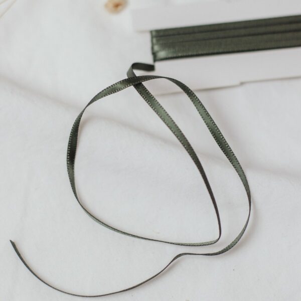 Satinband in Olivgrün 3mm