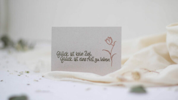 Stempel Glück ist eine Art zu leben | Unsere kleine Bastelstube - DIY Bastelideen für Feste & Anlässe