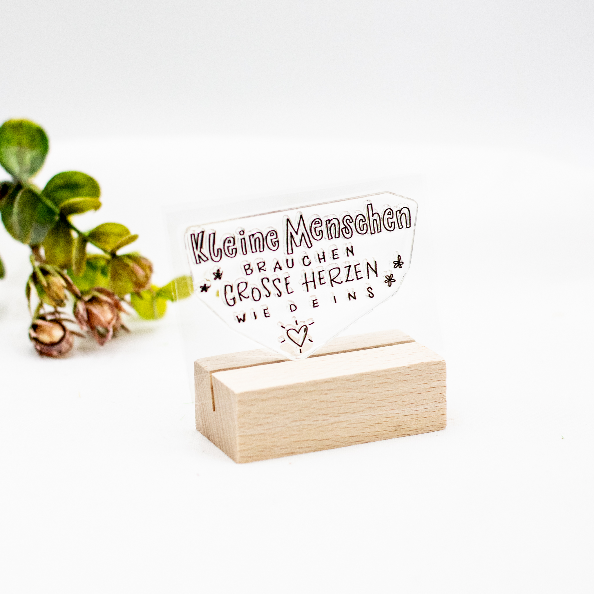 Stempel Kleine Menschen brauchen große Herzen wie deins - Unsere kleine Bastelstube Stempel Kleine Menschen brauchen große Herzen wie deins - Unsere kleine Bastelstube
